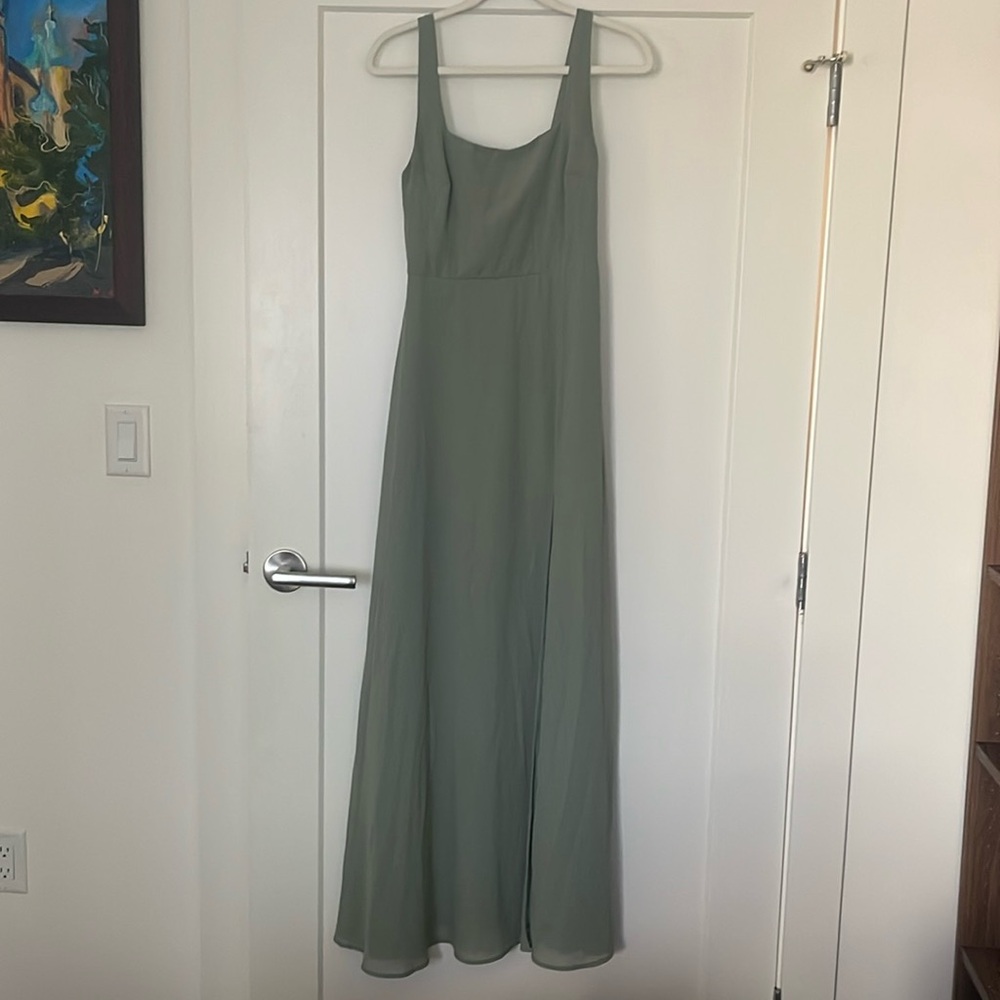 Lulus - Remarkable Arrival Sage Brush Sleeveless Maxi Dress in Sage Brush